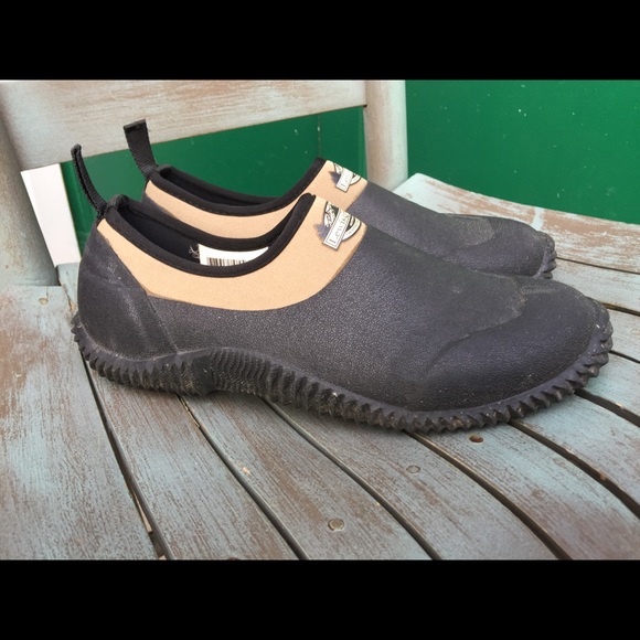 lewis and clark muck shoes